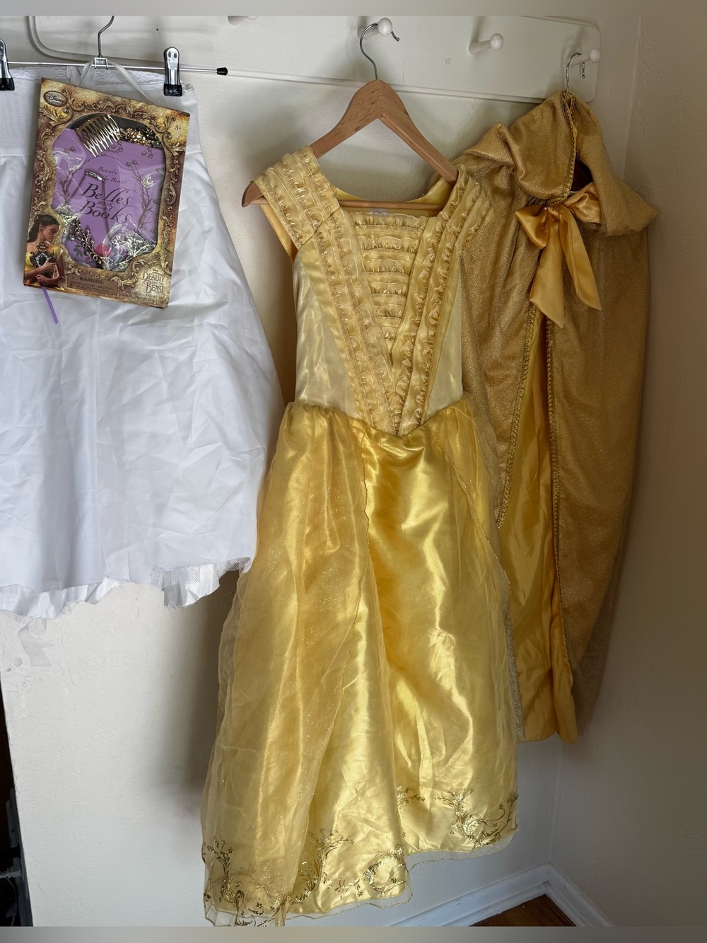 Disney Store Belle Dress Costume Bundle Cape Jewelry Beauty & The Beast Size 13